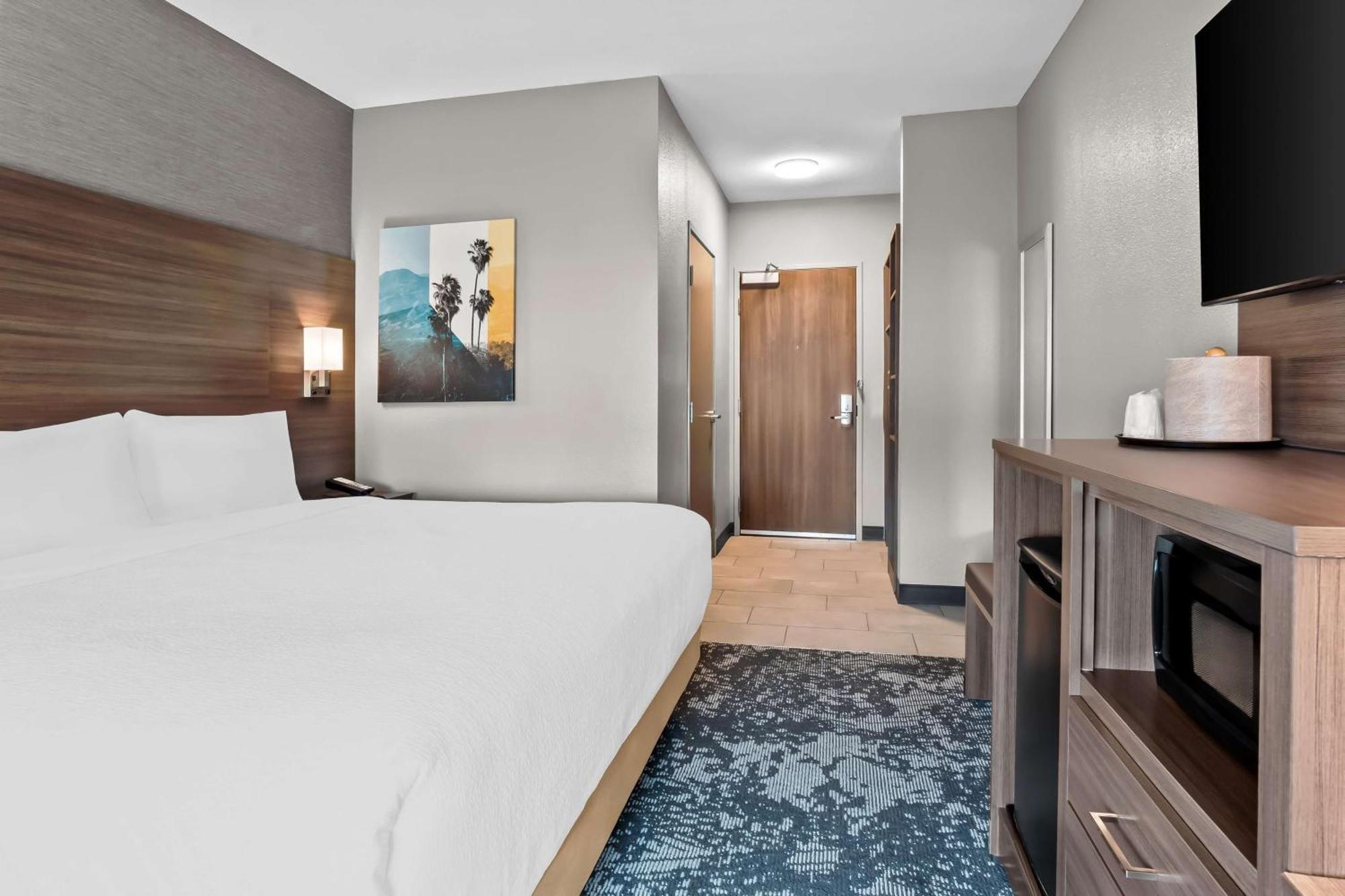 Best Western San Bernardino Hotel Exterior photo